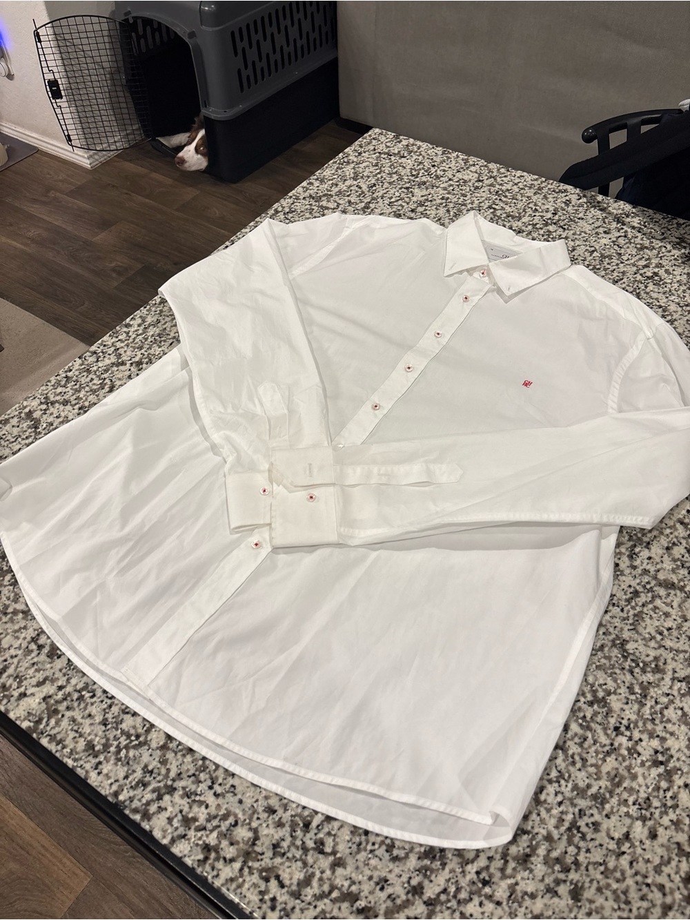 Carolina Herrera Men's White Long Sleeve Button Down | White & Red | XL (18)